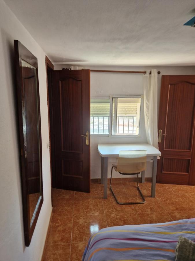 Apartamento Malaga Aeropuerto Cártama Esterno foto
